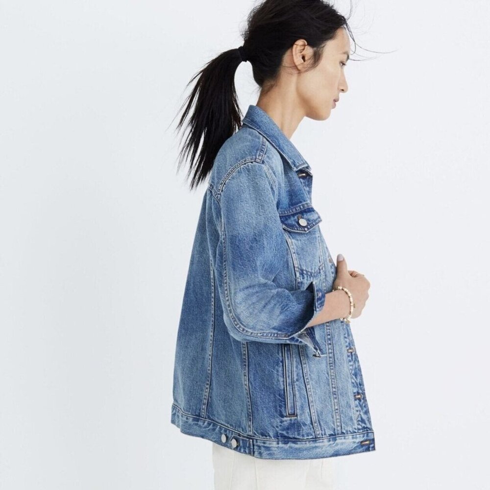 Madewell The Oversized Jean Jacket In Capstone Wash Xs View 3